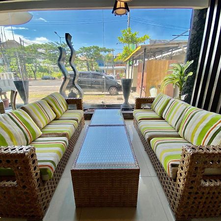 Sun Royal Hotel Kuta Lombok Exterior foto