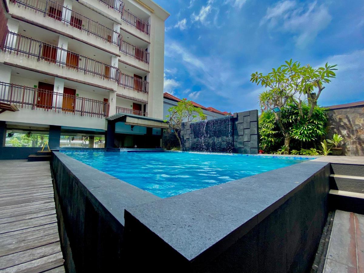 Sun Royal Hotel Kuta Lombok Exterior foto