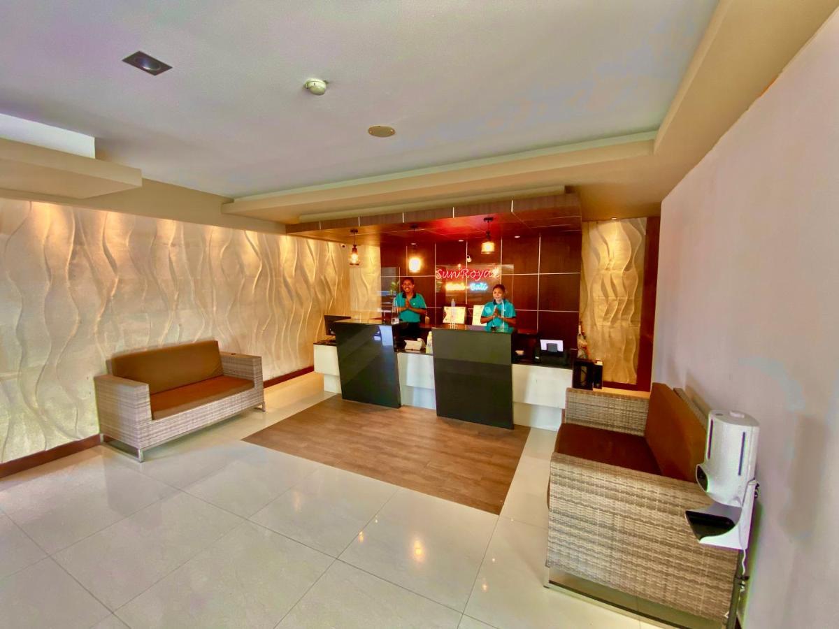 Sun Royal Hotel Kuta Lombok Exterior foto