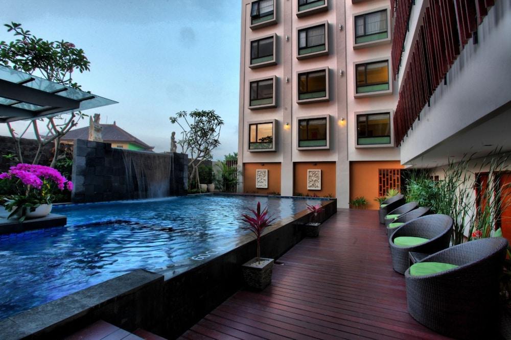 Sun Royal Hotel Kuta Lombok Exterior foto