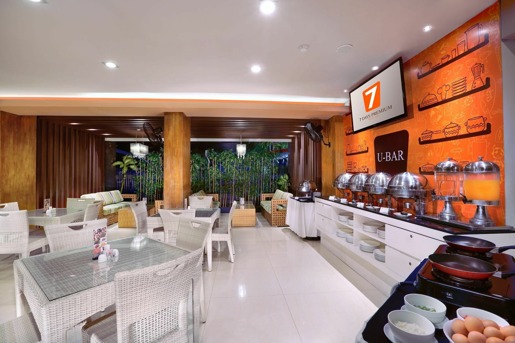 Sun Royal Hotel Kuta Lombok Exterior foto